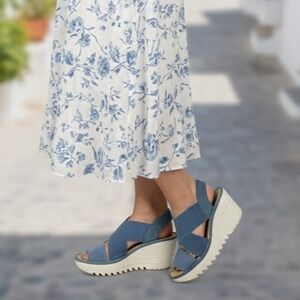 Fly London Women's Size 36 Blue Cross Strap Open Toe Yaji Wedge Sandals